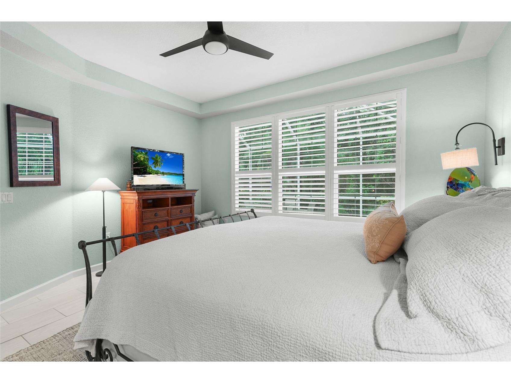 4840 Lakescene Place Sarasota FL 34243 A4663778 image22