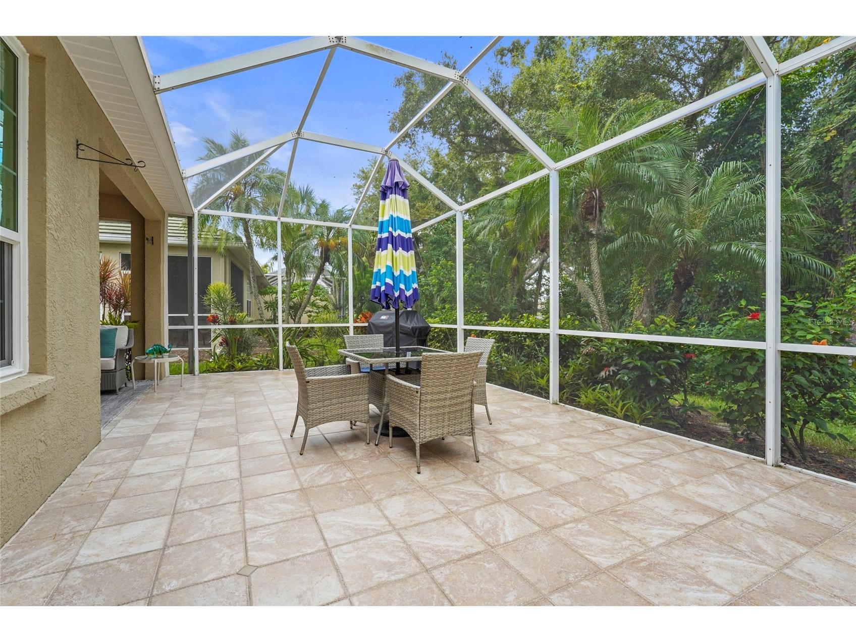 4840 Lakescene Place Sarasota FL 34243 A4663778 image36