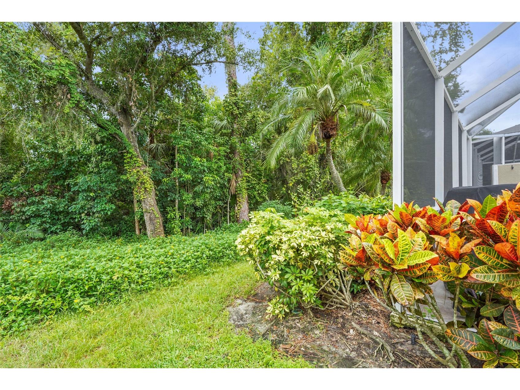 4840 Lakescene Place Sarasota FL 34243 A4663778 image37