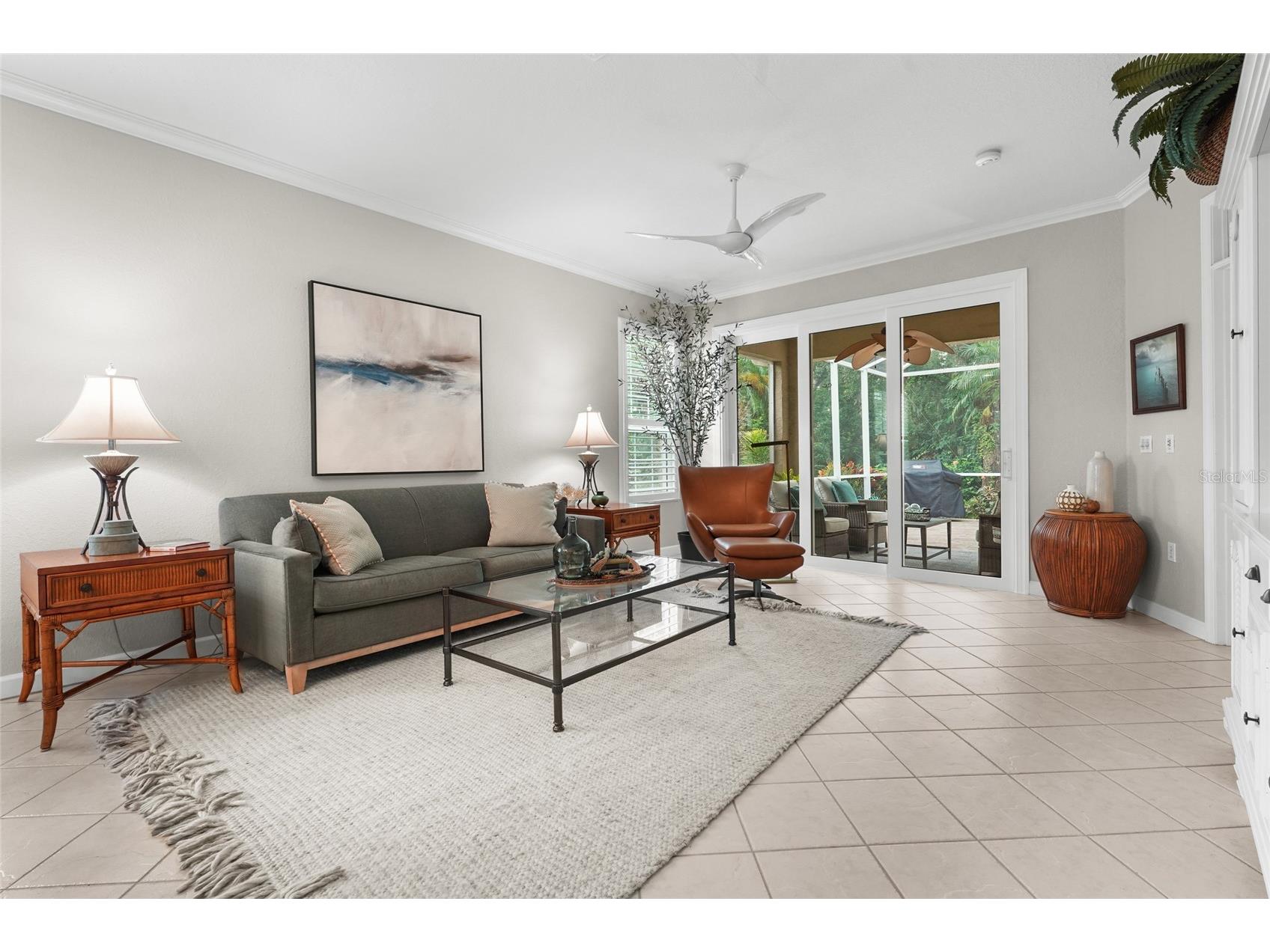 4840 Lakescene Place Sarasota FL 34243 A4663778 image4