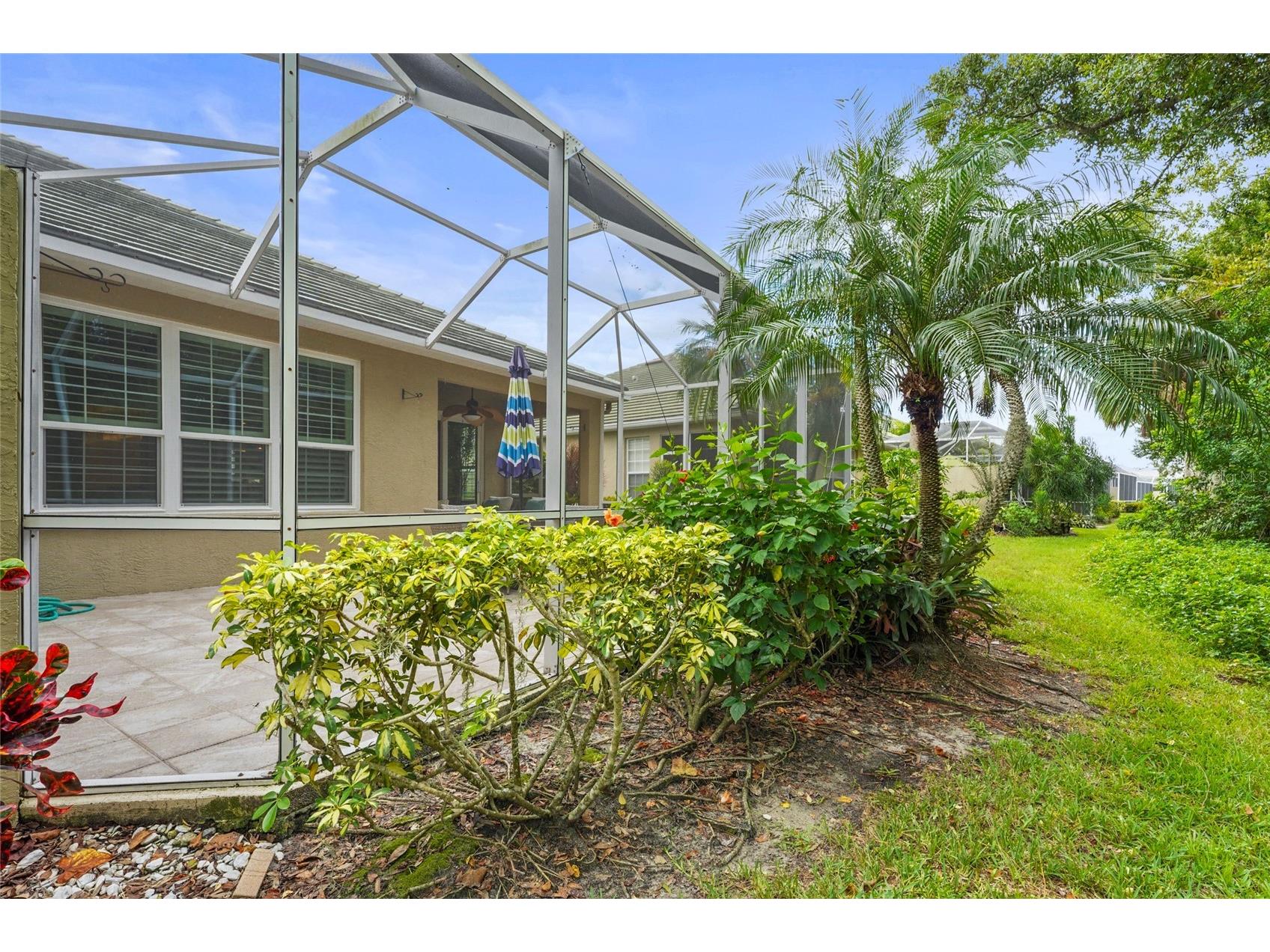 4840 Lakescene Place Sarasota FL 34243 A4663778 image40