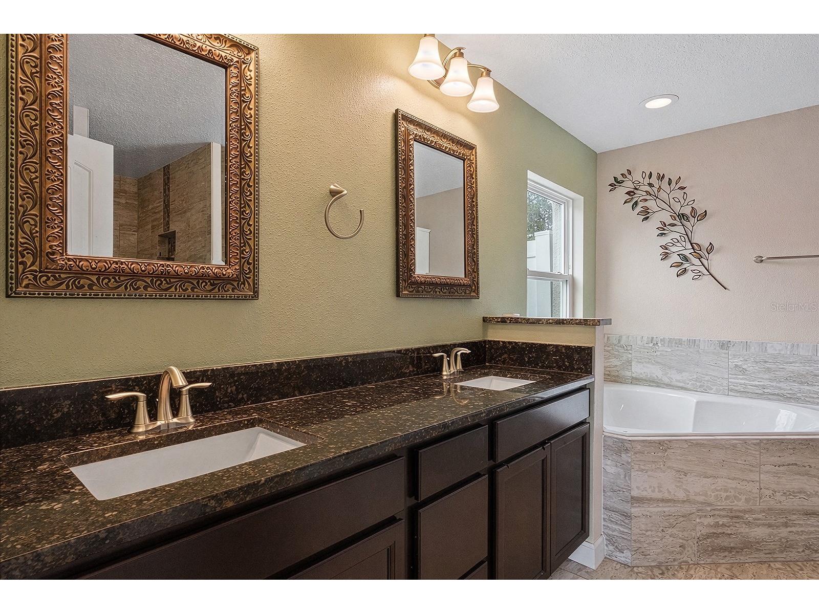 4840 Old Oak Trail Saint Cloud FL 34771 O6390897 image15