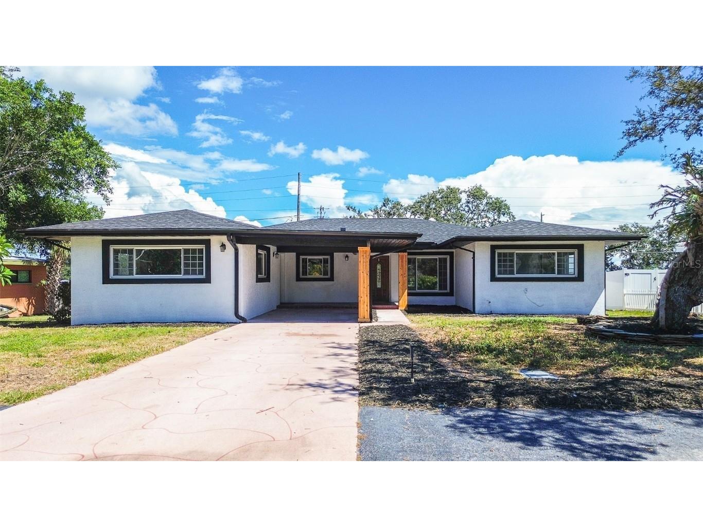 4841 108th Street N Saint Petersburg FL 33708 TB8432078 image1