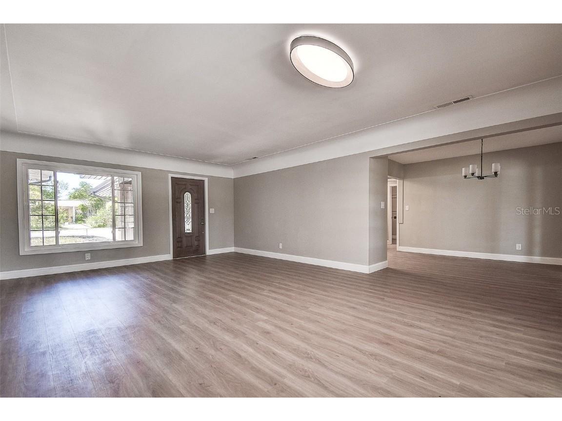 4841 108th Street N Saint Petersburg FL 33708 TB8432078 image10