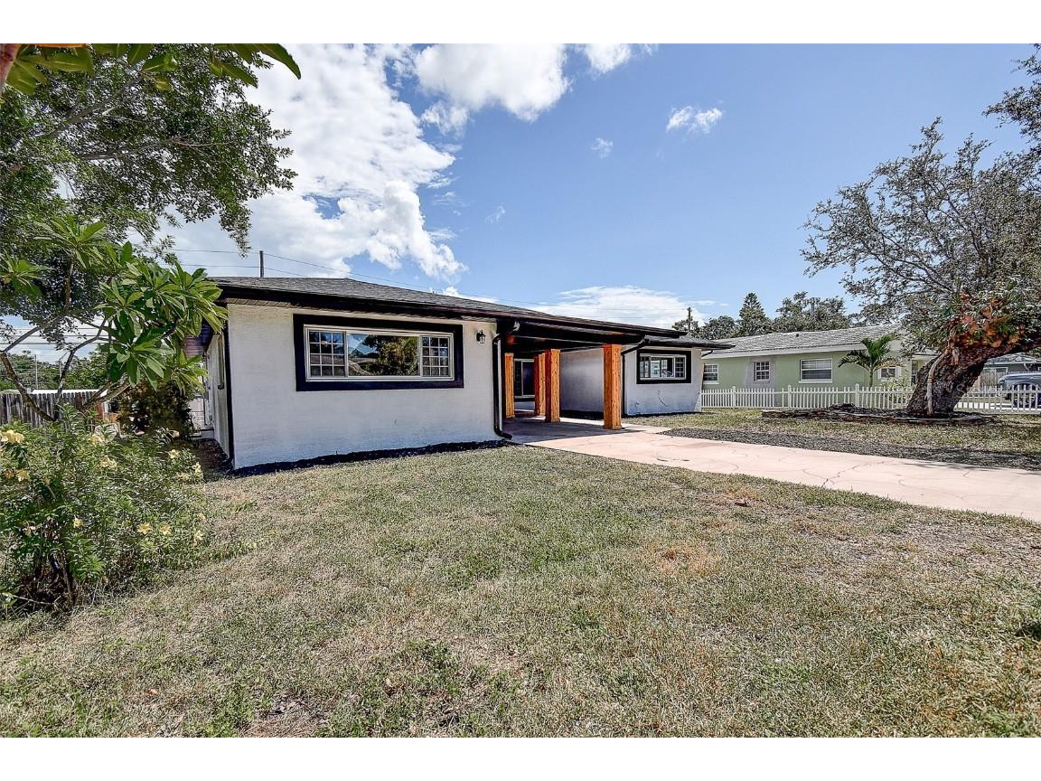 4841 108th Street N Saint Petersburg FL 33708 TB8432078 image3