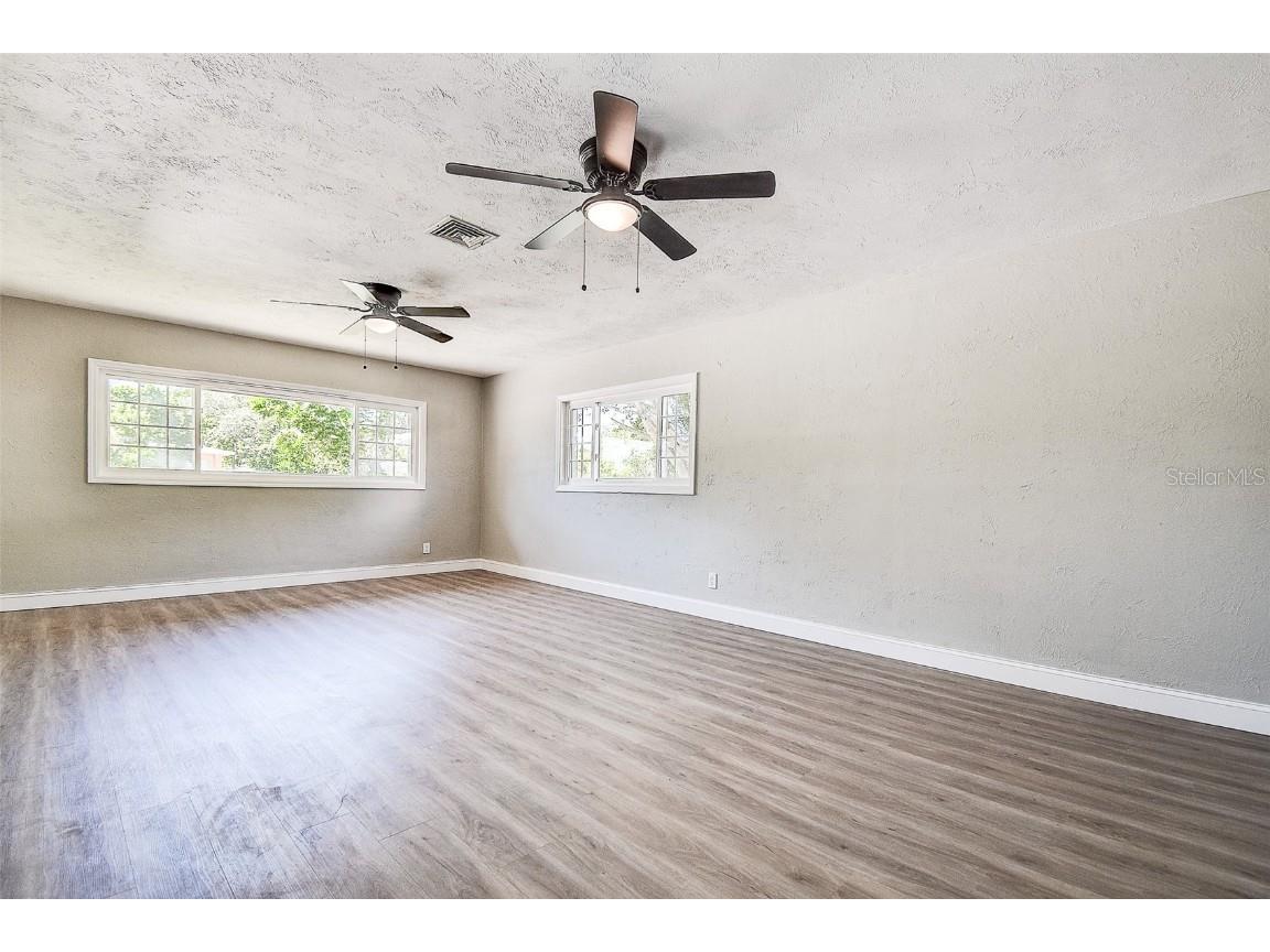 4841 108th Street N Saint Petersburg FL 33708 TB8432078 image34