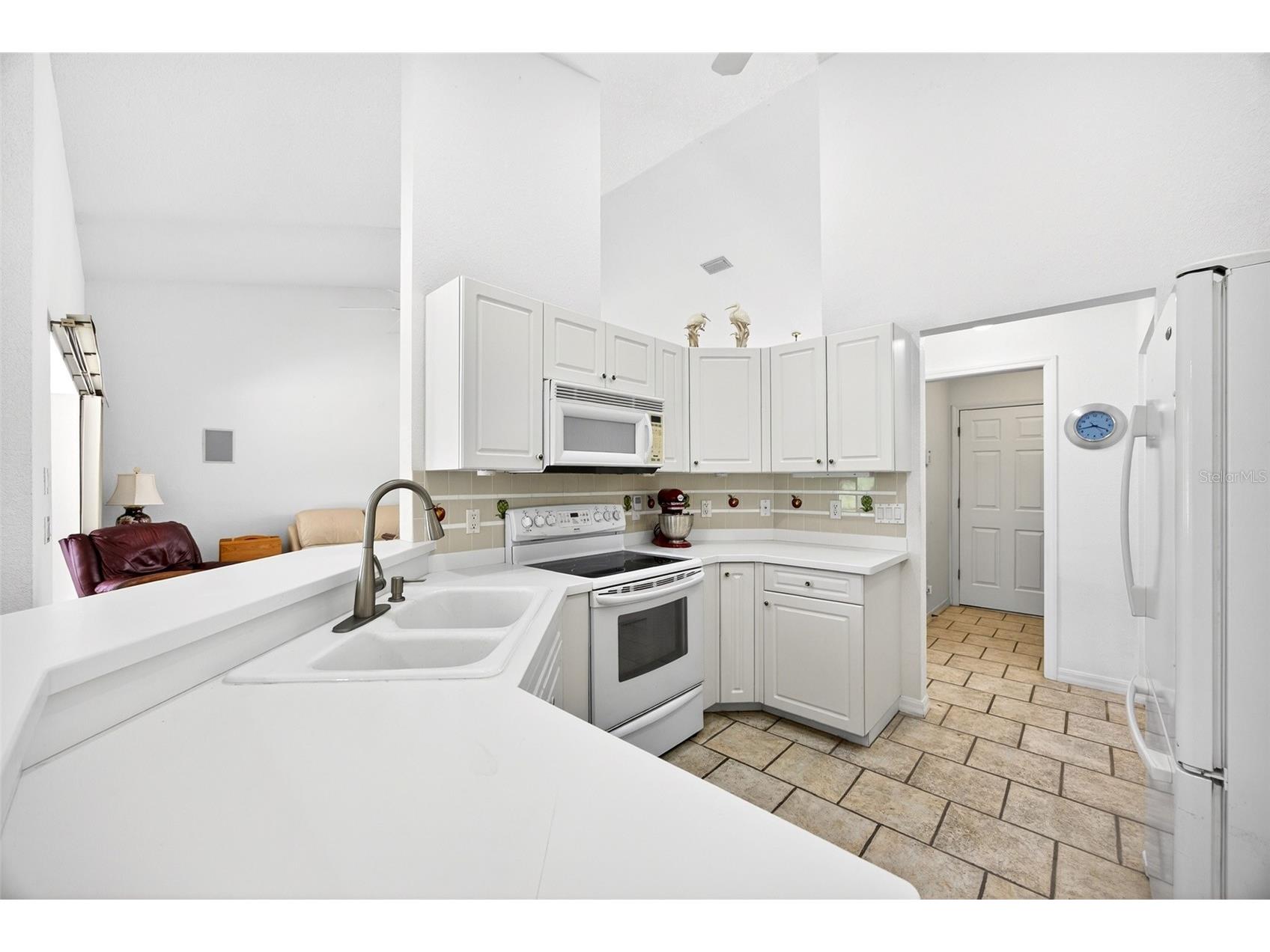 4841 Camelot Street North Port FL 34288 C7526336 image10