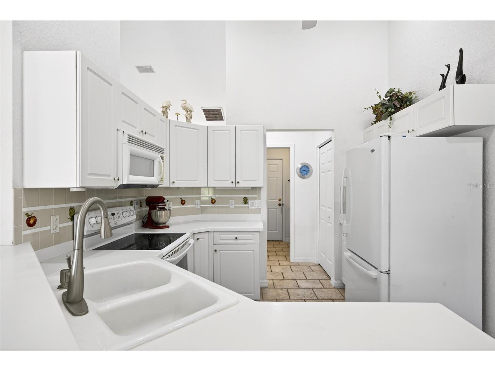 4841 Camelot Street North Port FL 34288 C7526336 image12