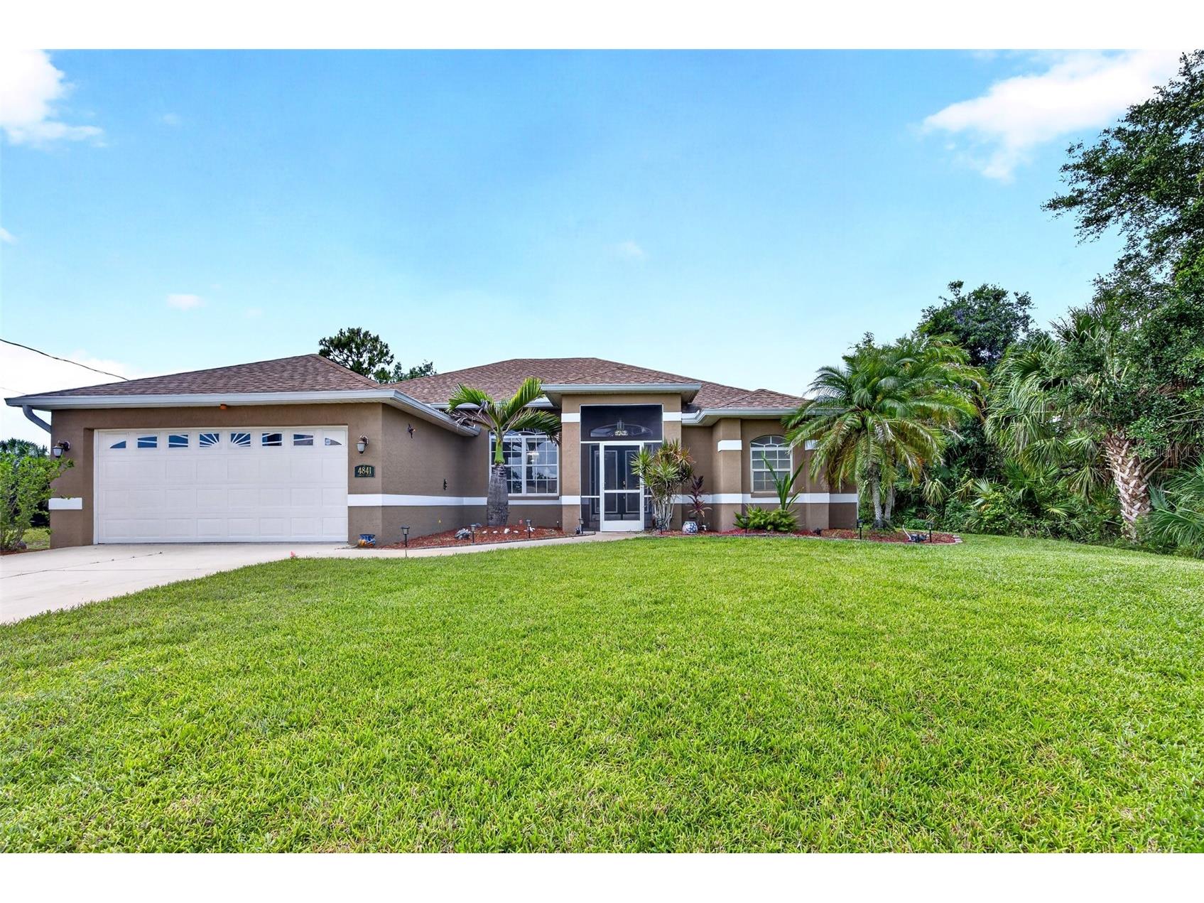 4841 Camelot Street North Port FL 34288 C7526336 image43