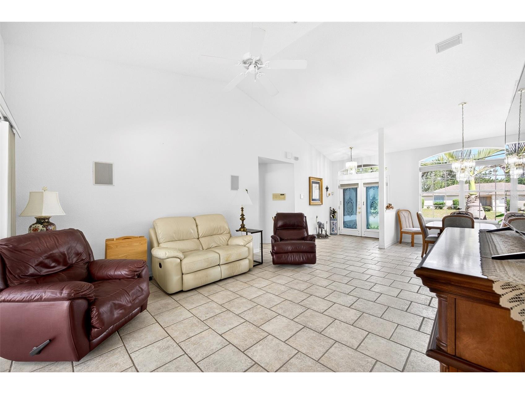 4841 Camelot Street North Port FL 34288 C7526336 image6