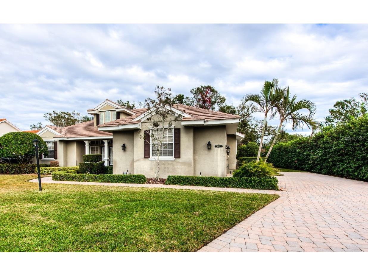 4841 Edgemont Court Sarasota FL 34233 A4636153 image1