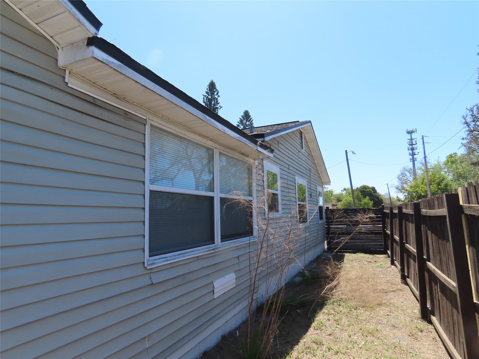 4841 Emerson Avenue S Saint Petersburg FL 33711 TB8489799 image5