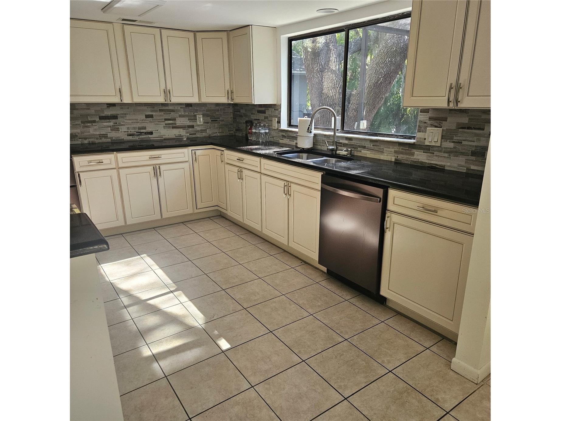 4841 Hawkshead Park Sarasota FL 34241 A4697395 image7