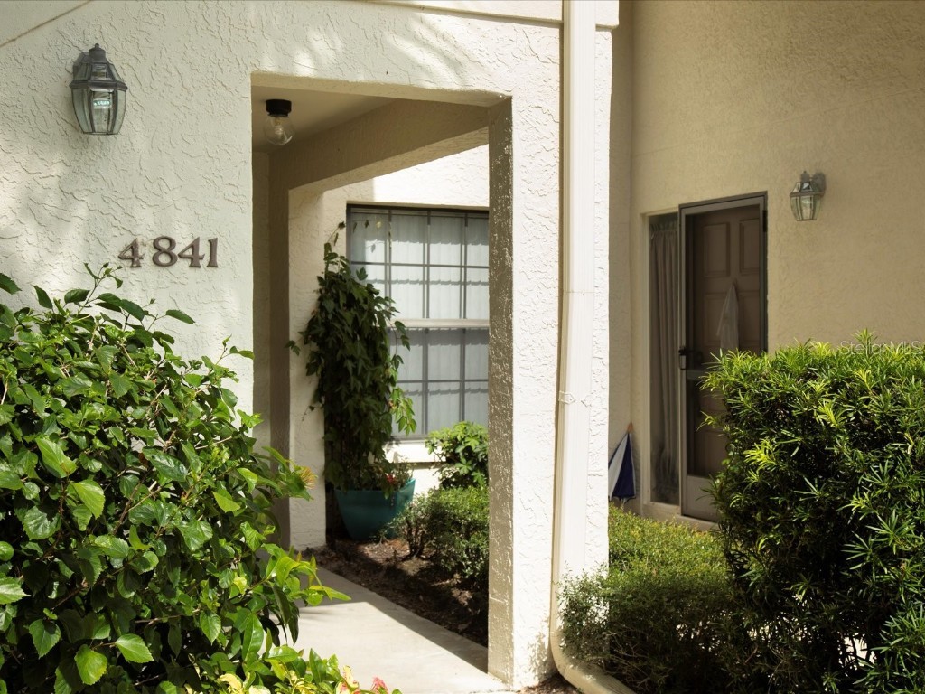 4841 Winslow Beacon #49 Sarasota FL 34235 A4514820 image1