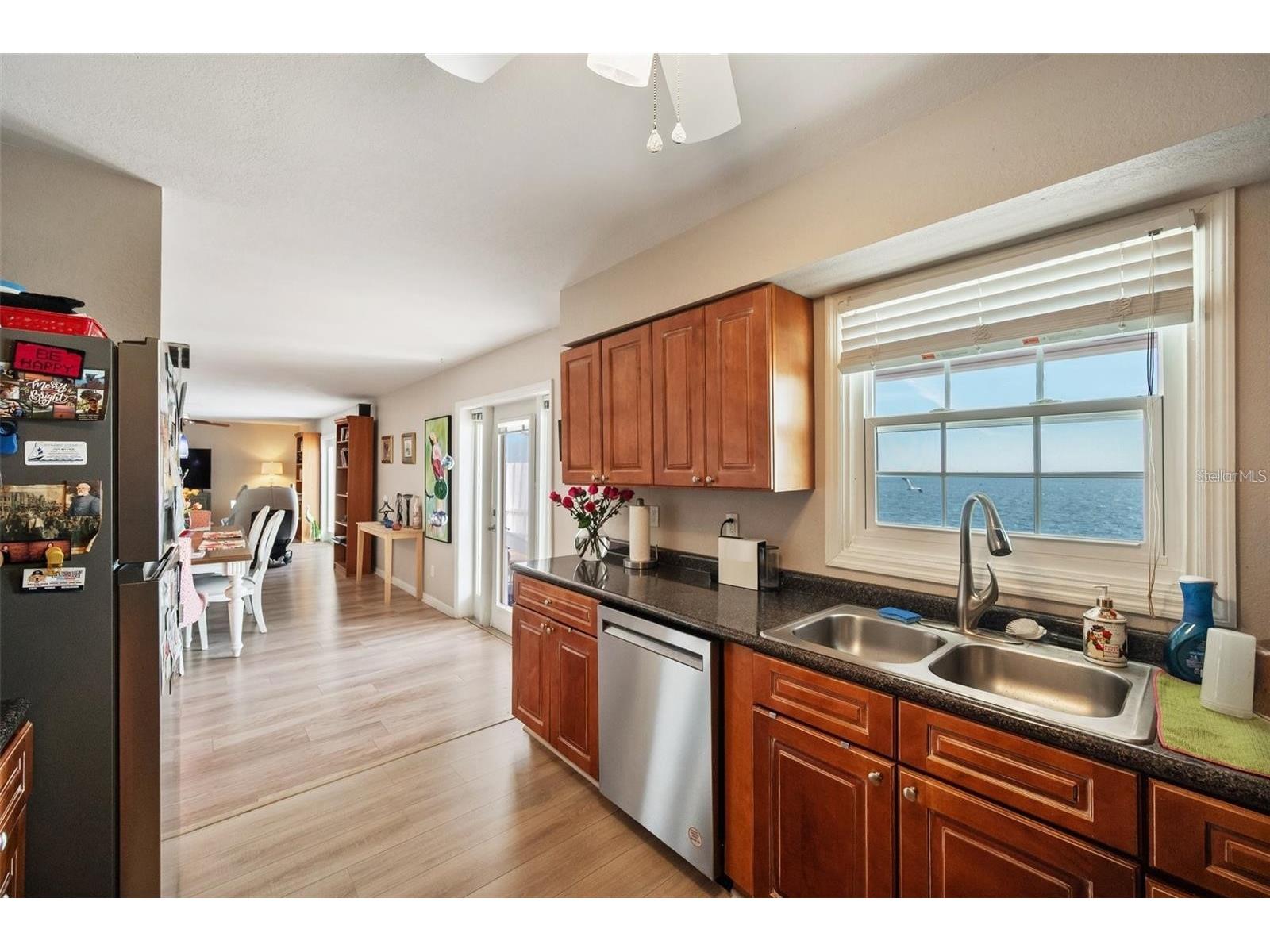 4842 Coquina Key Drive SE #B Saint Petersburg FL 33705 TB8477983 image10