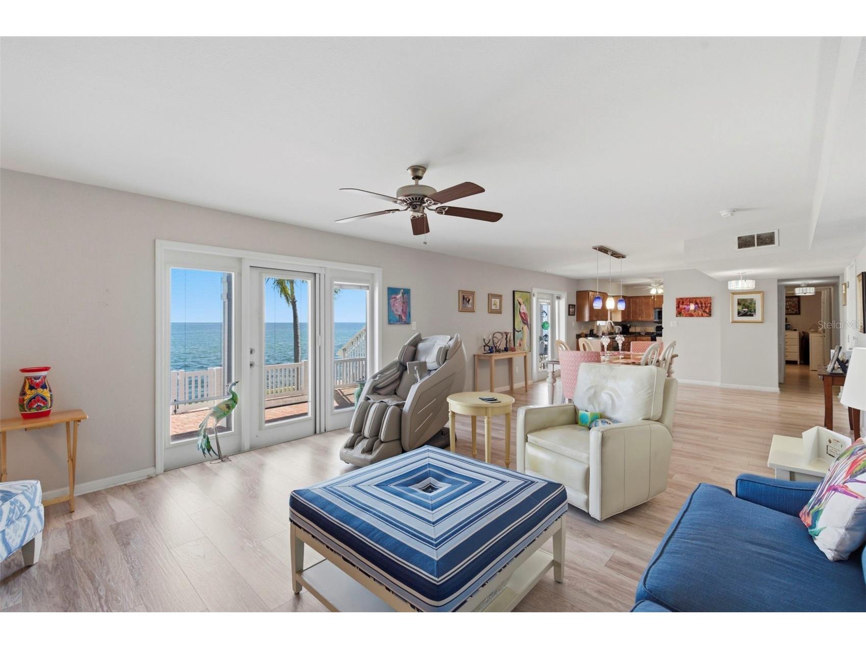 4842 Coquina Key Drive SE #B Saint Petersburg FL 33705 TB8477983 image14