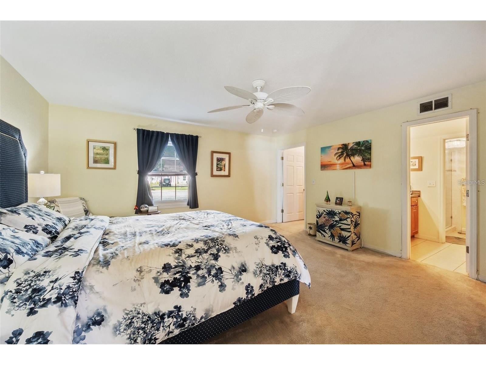 4842 Coquina Key Drive SE #B Saint Petersburg FL 33705 TB8477983 image19