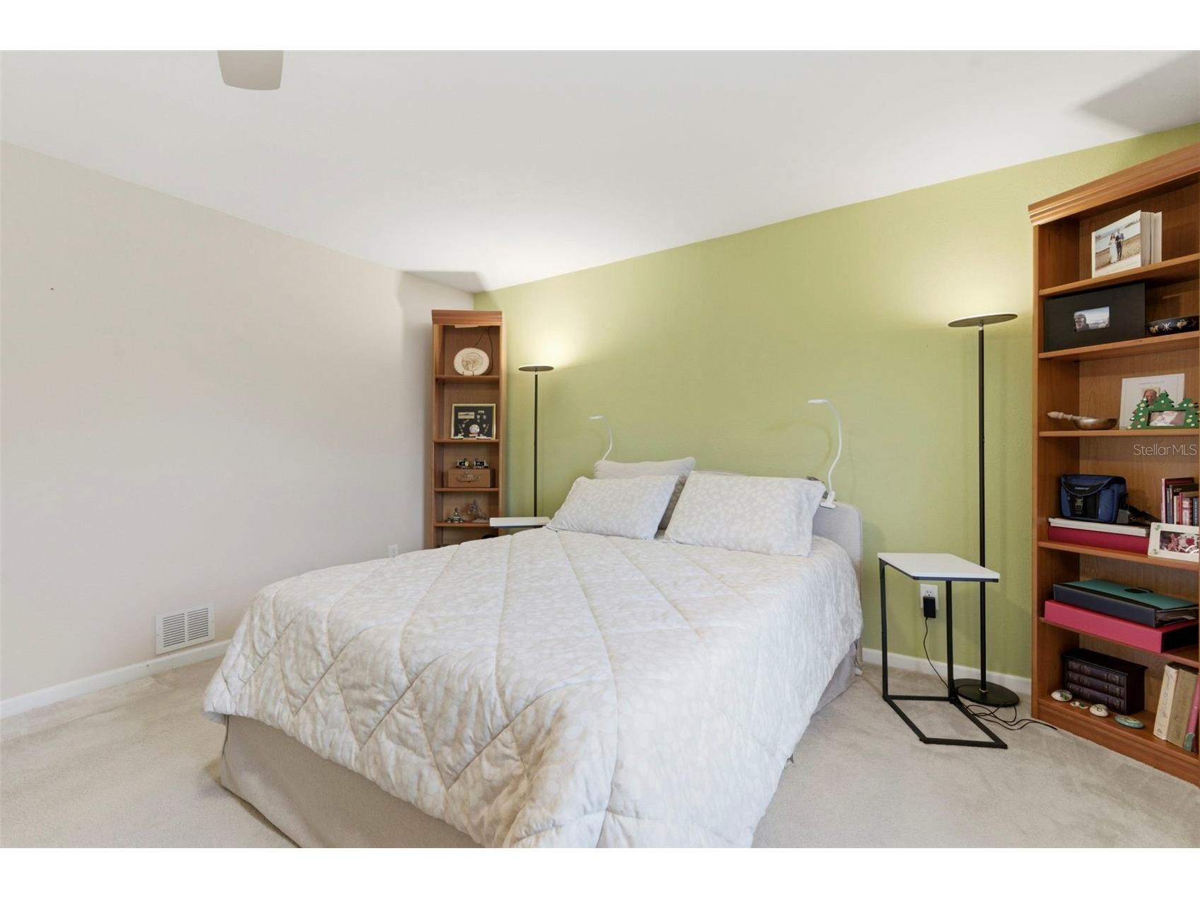 4842 Coquina Key Drive SE #B Saint Petersburg FL 33705 TB8477983 image23
