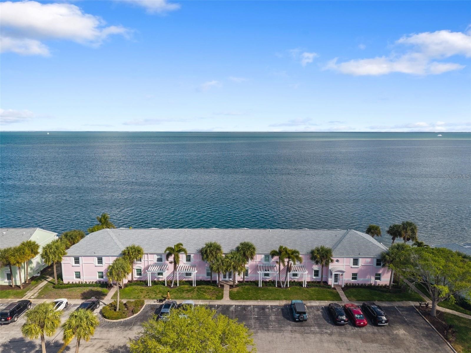 4842 Coquina Key Drive SE #B Saint Petersburg FL 33705 TB8477983 image60