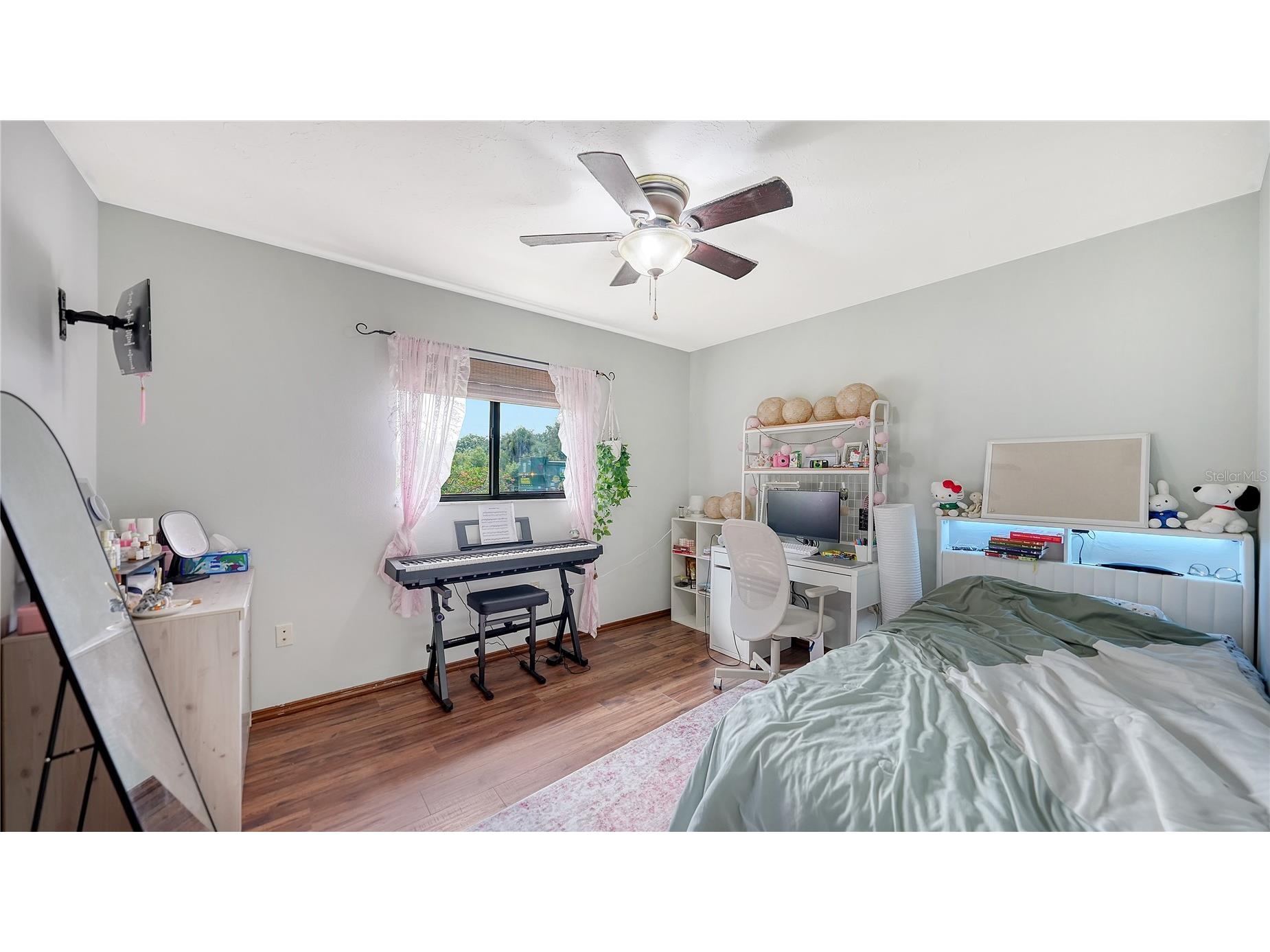 4842 Nutmeg Avenue Sarasota FL 34231 A4697828 image18