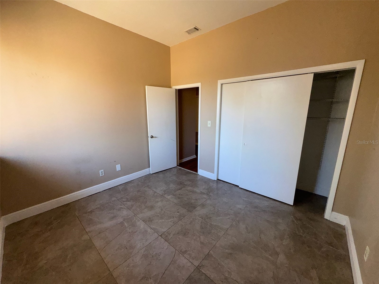 4842 Pebble Beach Drive #1006C Orlando FL 32811 O6380604 image16