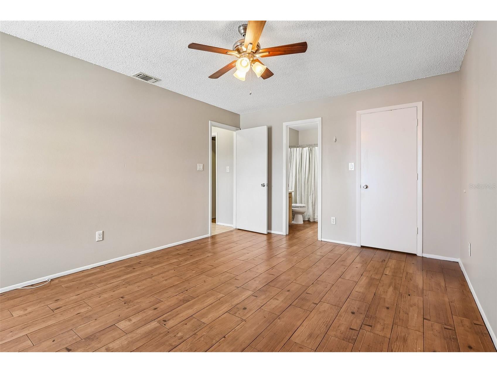 4842 S Semoran Boulevard #705 Orlando FL 32822 O6409496 image9