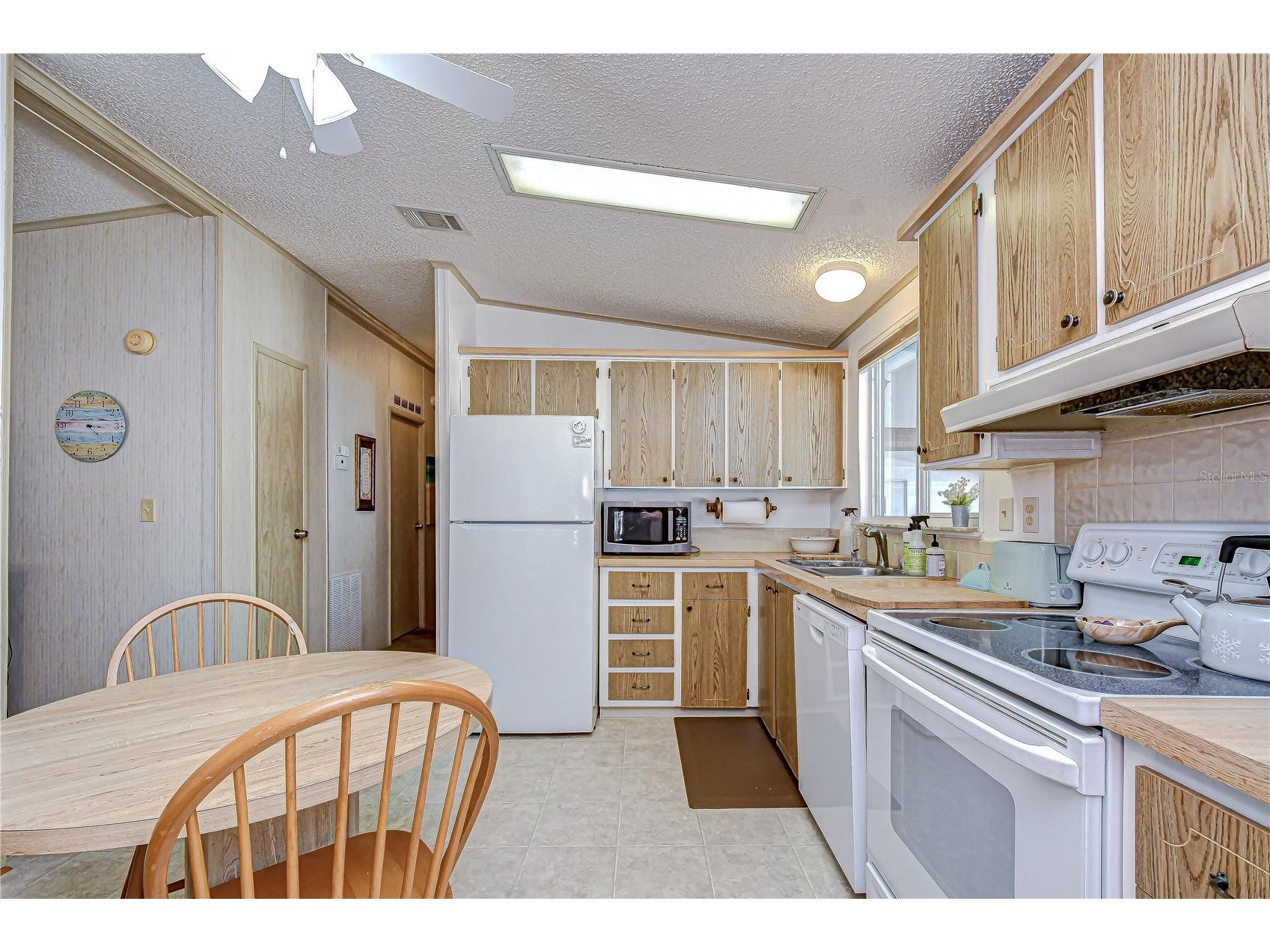 4843 Blanco Drive Zephyrhills FL 33541 TB8474980 image16