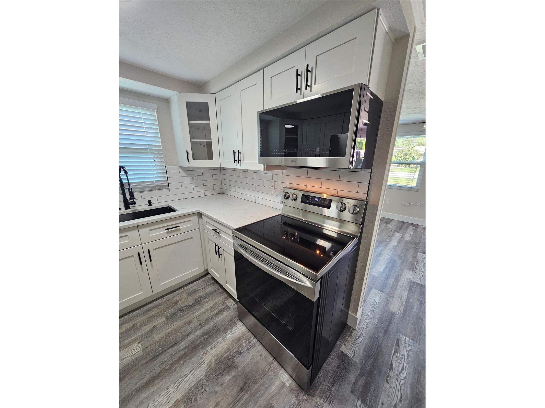 4843 Camphor Avenue Sarasota FL 34231 R4911484 image4