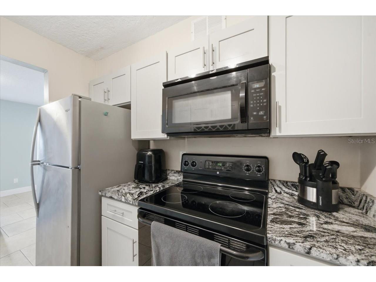 4843 Coquina Key Drive SE #A Saint Petersburg FL 33705 TB8520788 image18