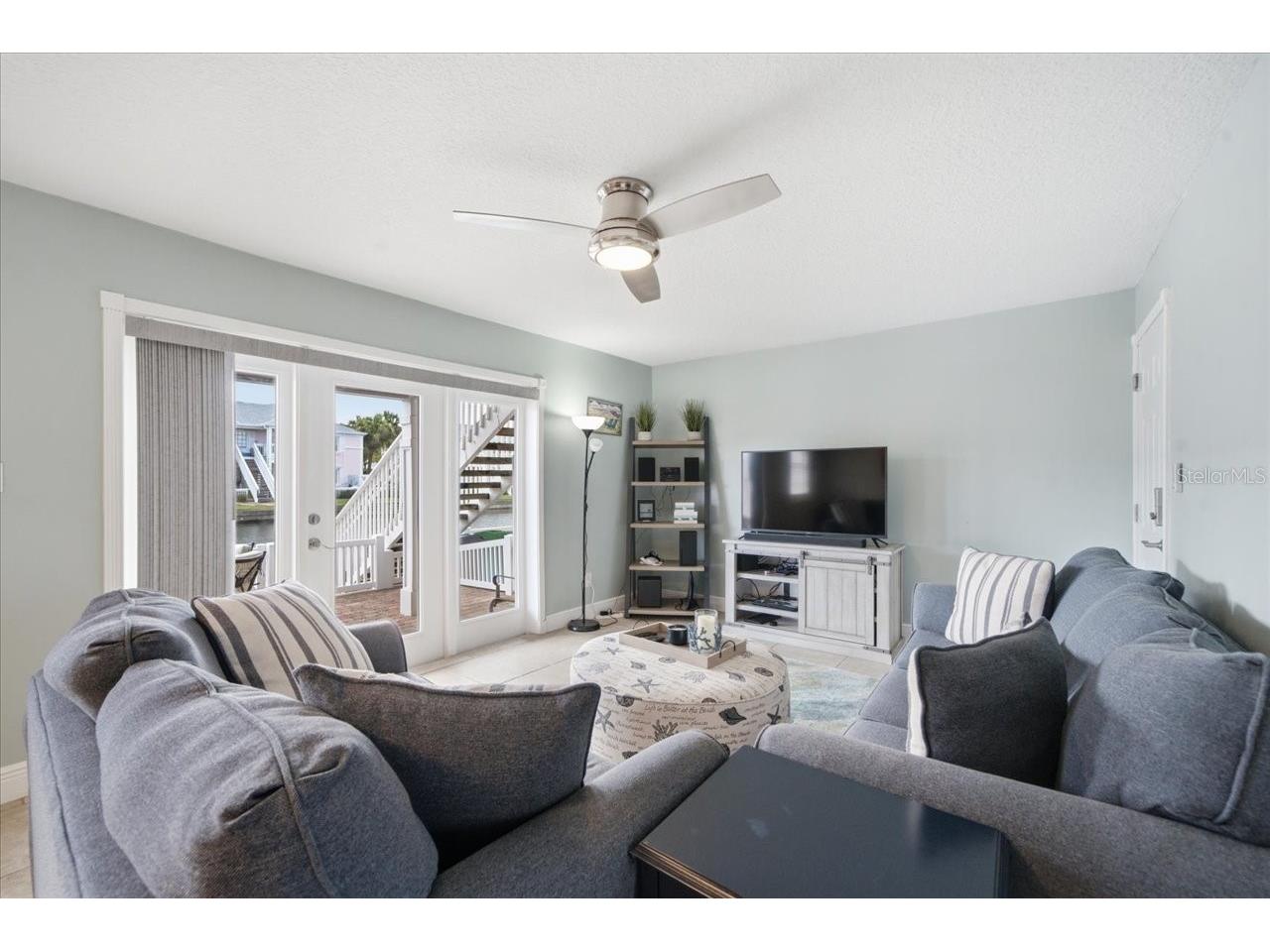 4843 Coquina Key Drive SE #A Saint Petersburg FL 33705 TB8520788 image24