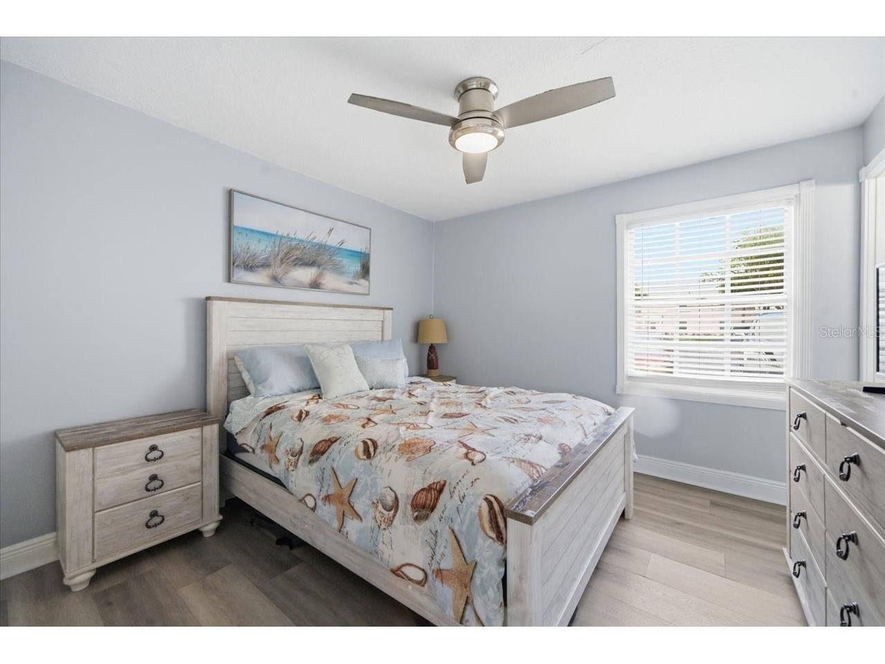 4843 Coquina Key Drive SE #A Saint Petersburg FL 33705 TB8520788 image6