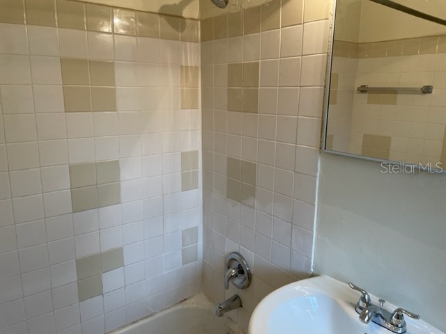 4843 Haines Road N Saint Petersburg FL 33714 TB8430874 image12