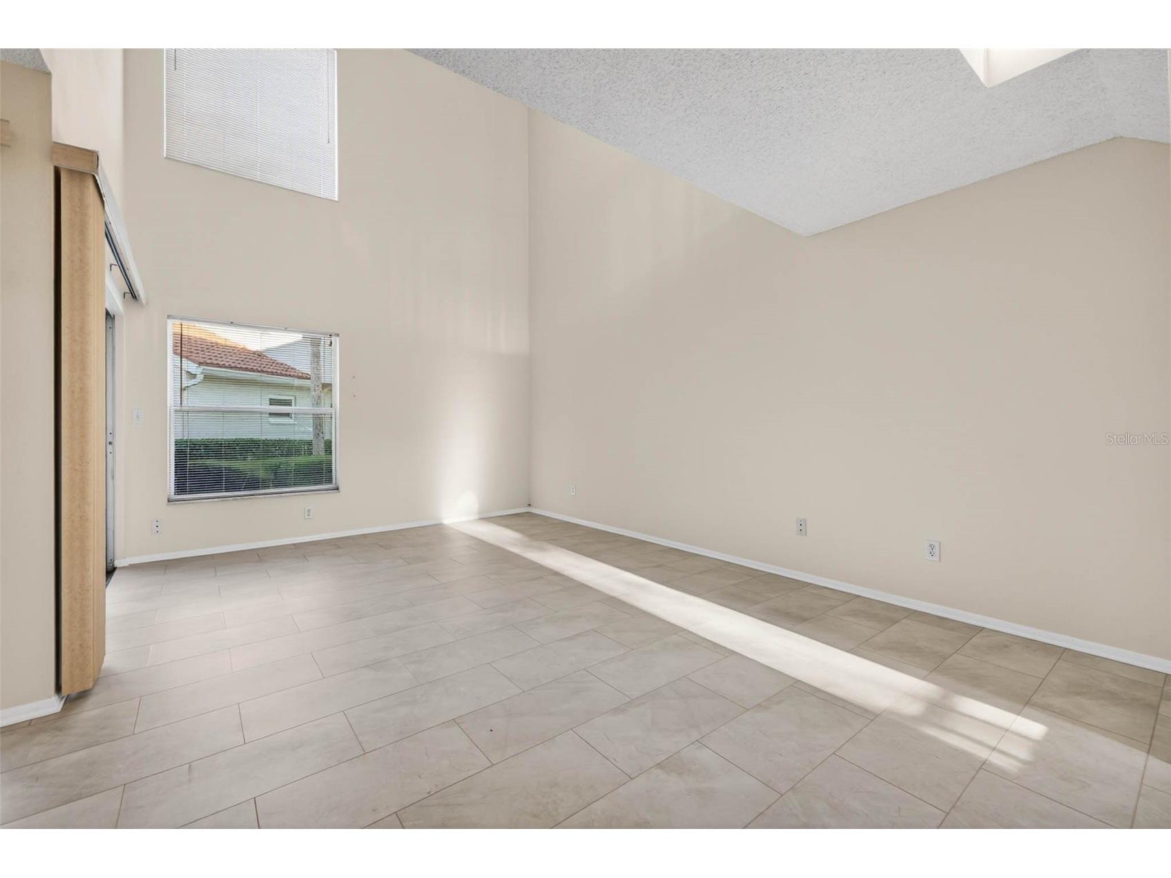 4843 Napoli Court NE Saint Petersburg FL 33703 TB8508727 image4