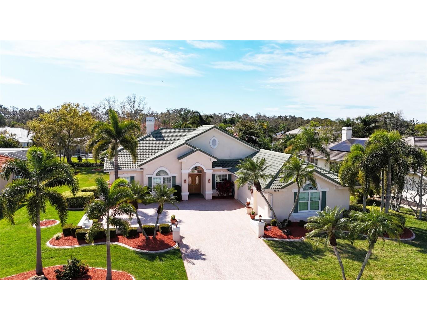 4844 Hanging Moss Lane Sarasota FL 34238 A4599468 image1