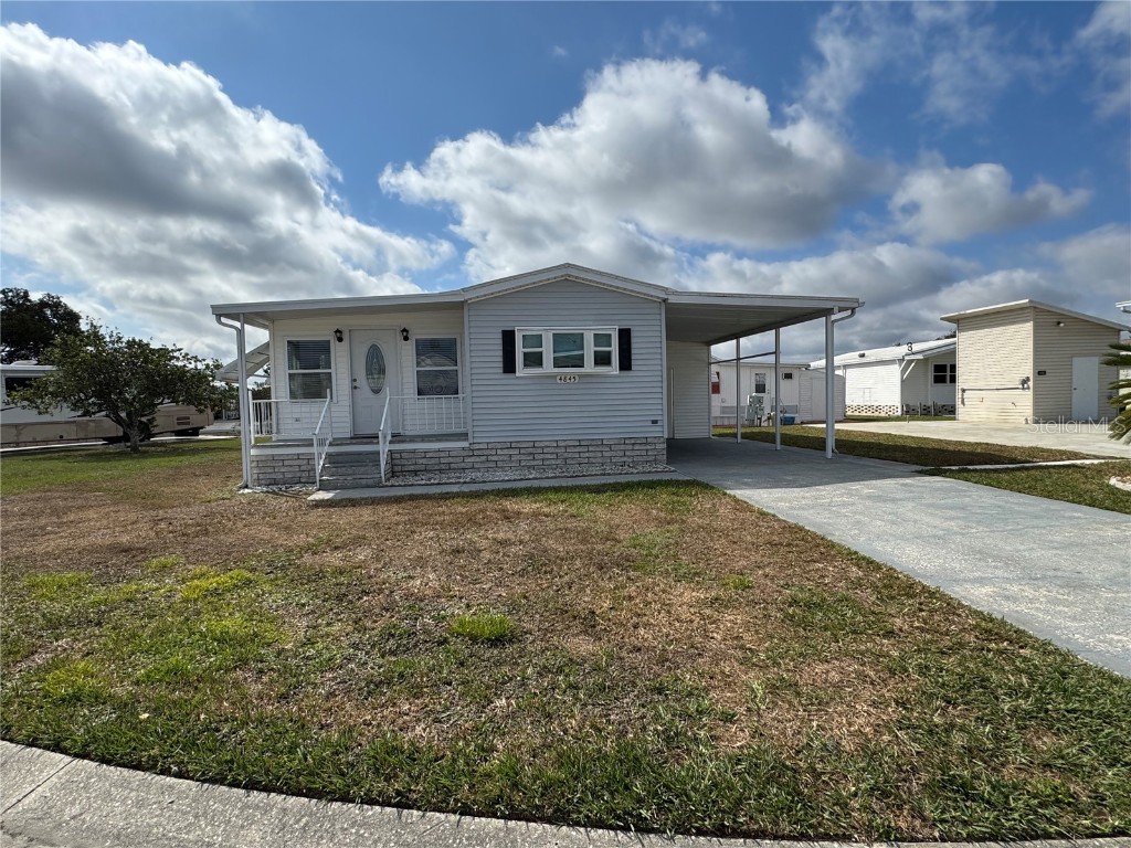 4845 Baker Avenue Zephyrhills FL 33541 TB8348237 image3