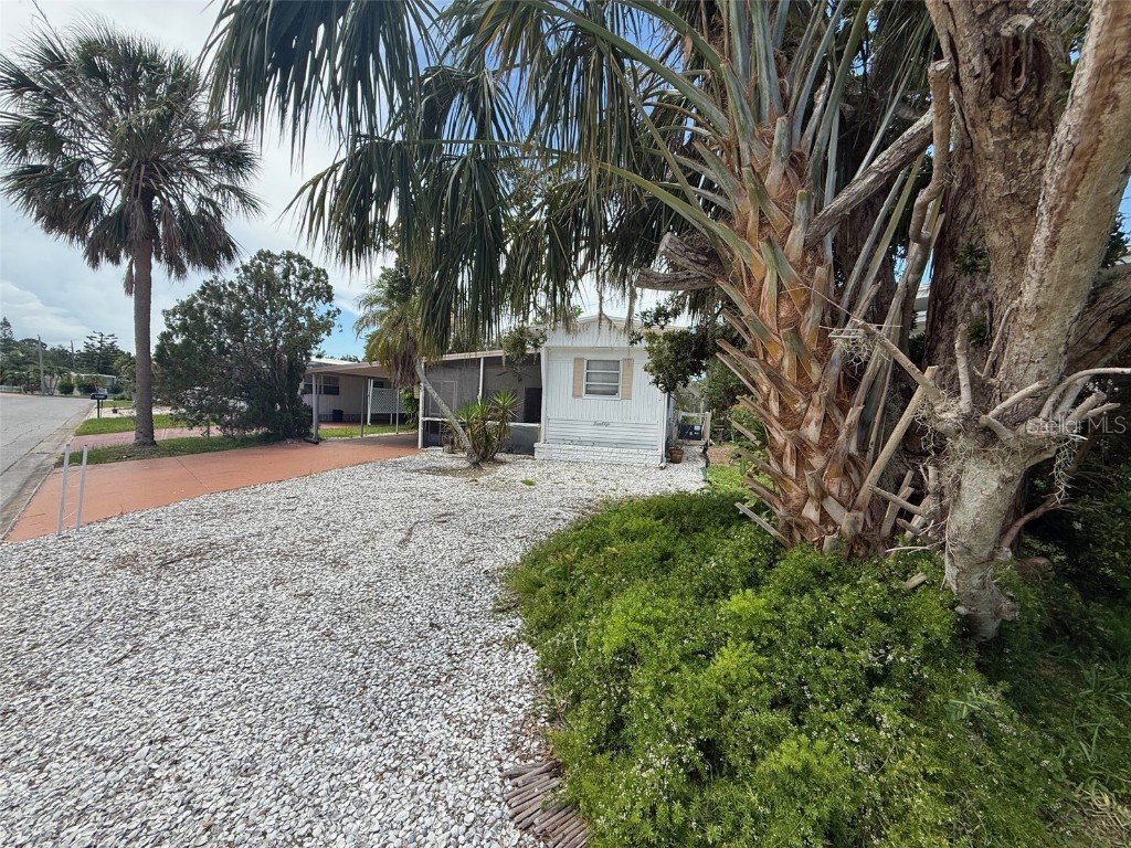 4845 Boca Raton Avenue Sarasota FL 34234 A4655608 image3