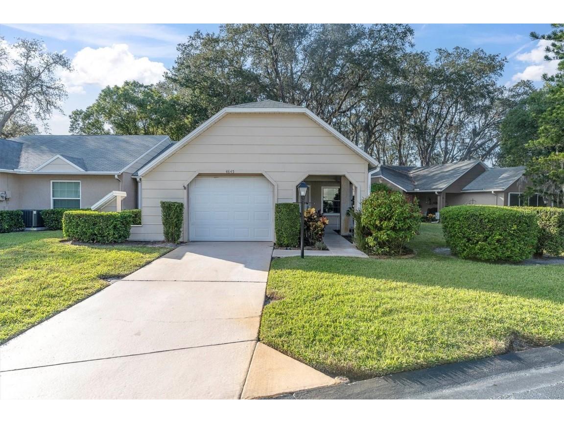 4845 Lynchburg Court New Port Richey FL 34655 W7859447 image1
