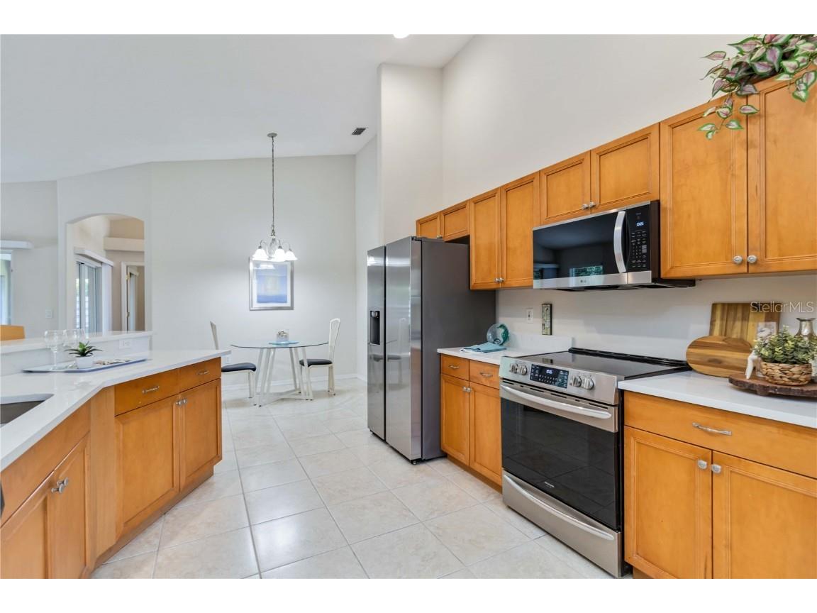 4845 Post Pointe Drive Sarasota FL 34233 A4655604 image8