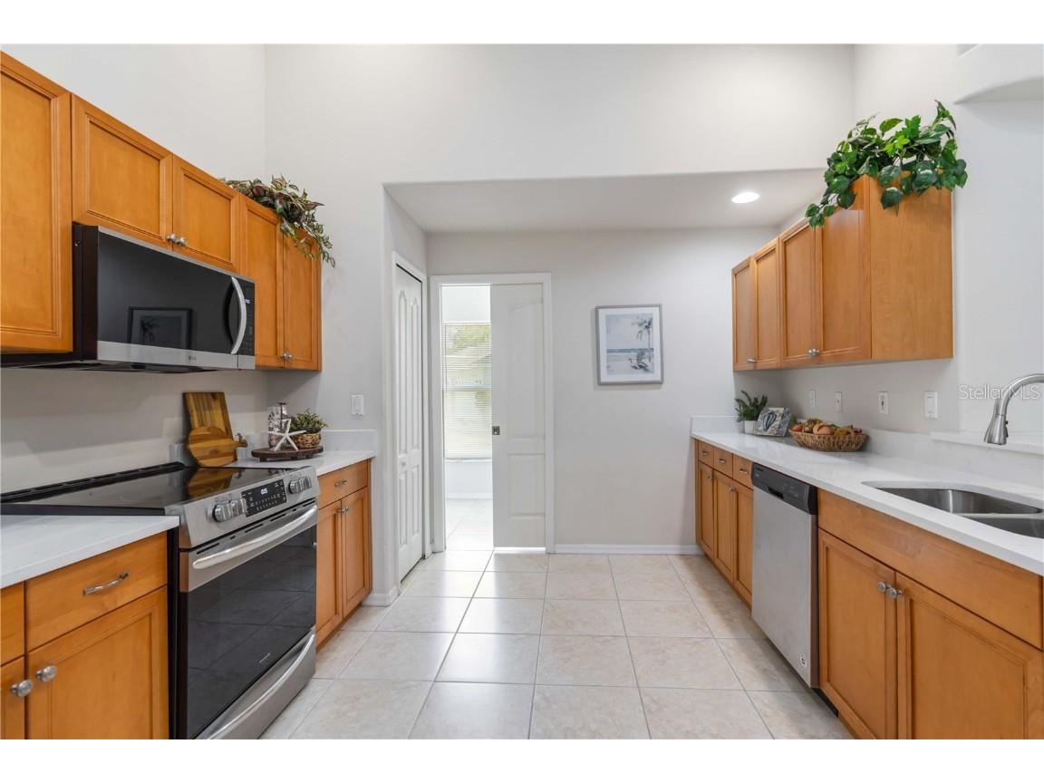 4845 Post Pointe Drive Sarasota FL 34233 A4655604 image9