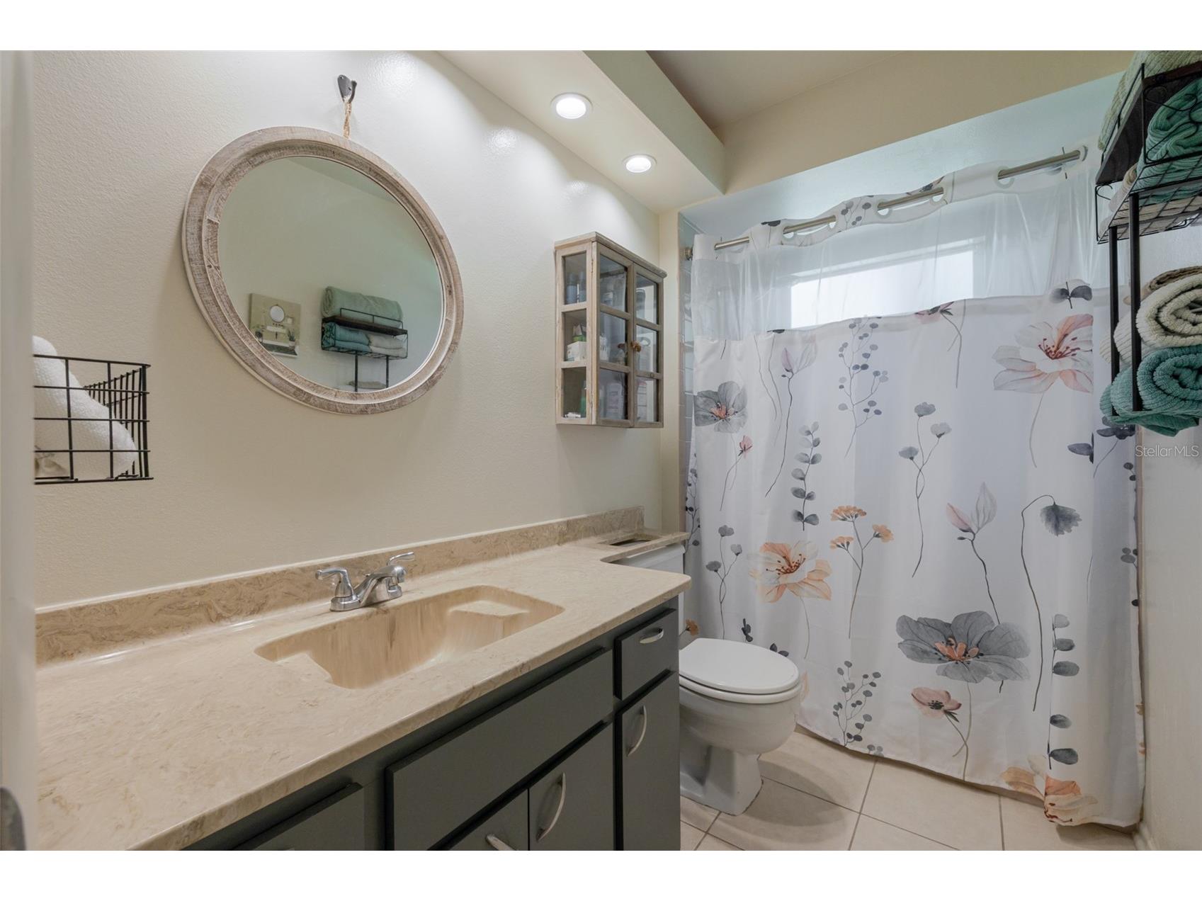 4846 Village Gardens Drive Sarasota FL 34234 A4660898 image12