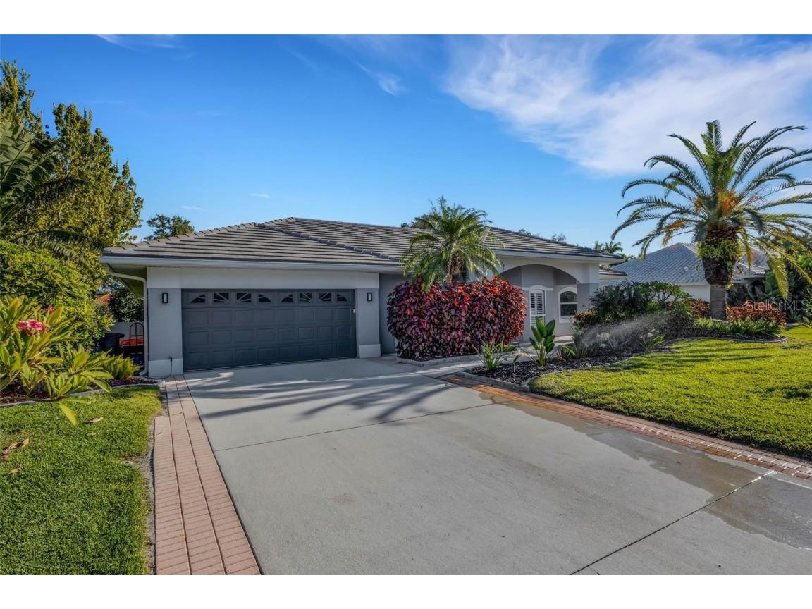 4847 Sweetmeadow Circle Sarasota FL 34238 A4670617 image2