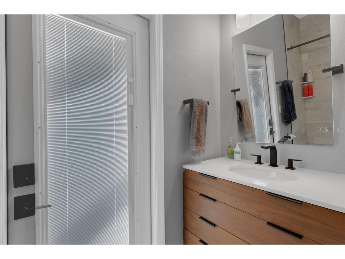 4847 Sweetmeadow Circle Sarasota FL 34238 A4670617 image36