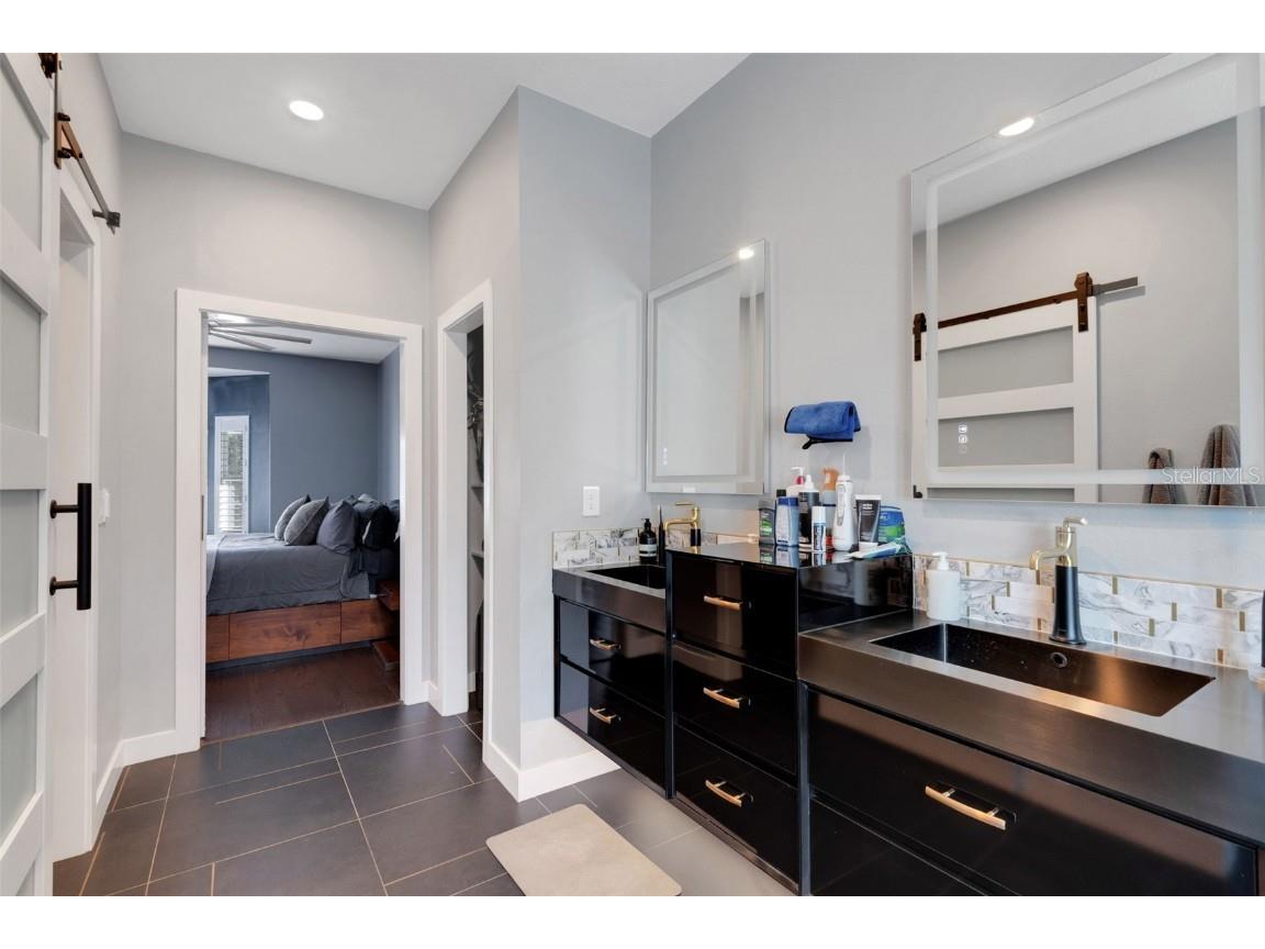 4847 Sweetmeadow Circle Sarasota FL 34238 A4670617 image55