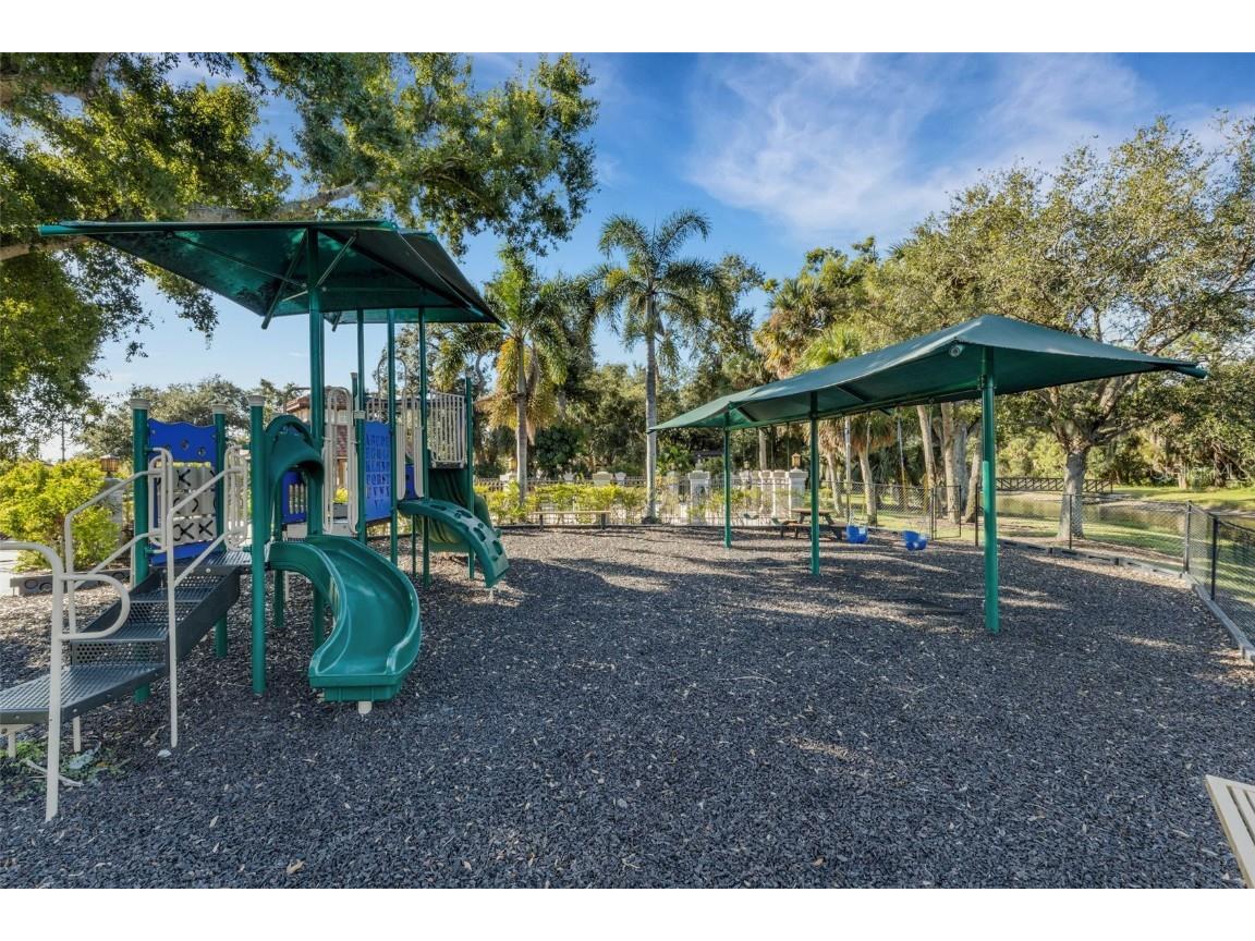 4847 Sweetmeadow Circle Sarasota FL 34238 A4670617 image76