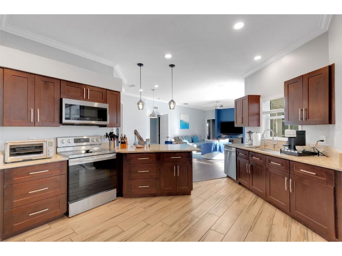 4847 Sweetmeadow Circle Sarasota FL 34238 A4670617 image8