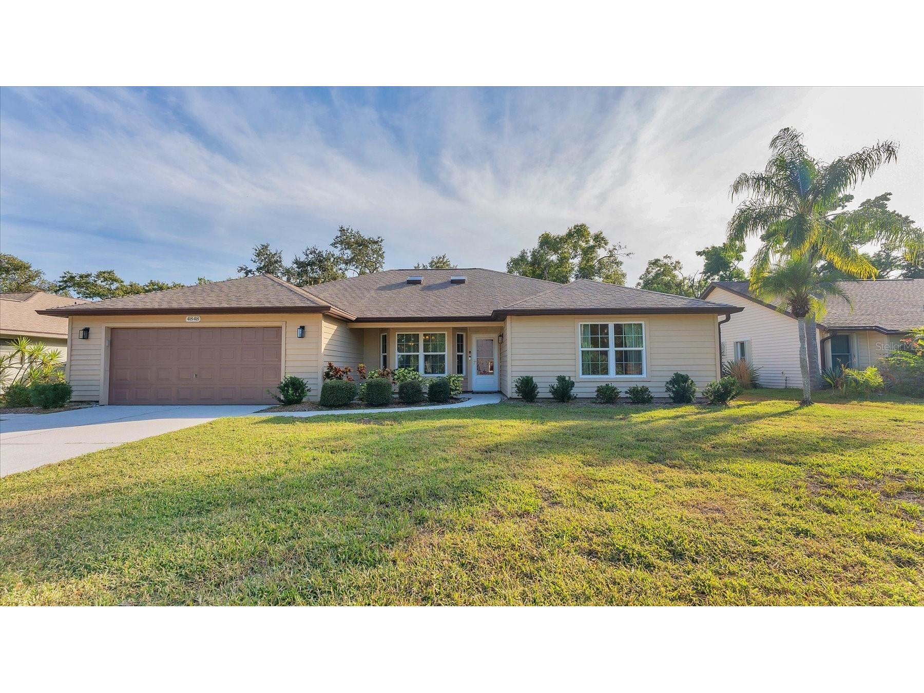 4848 79th Avenue Plaza E Sarasota FL 34243 A4672092 image1