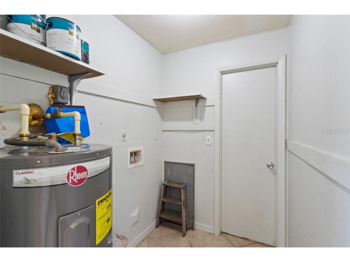 4848 Camphor Avenue Sarasota FL 34231 A4675711 image14