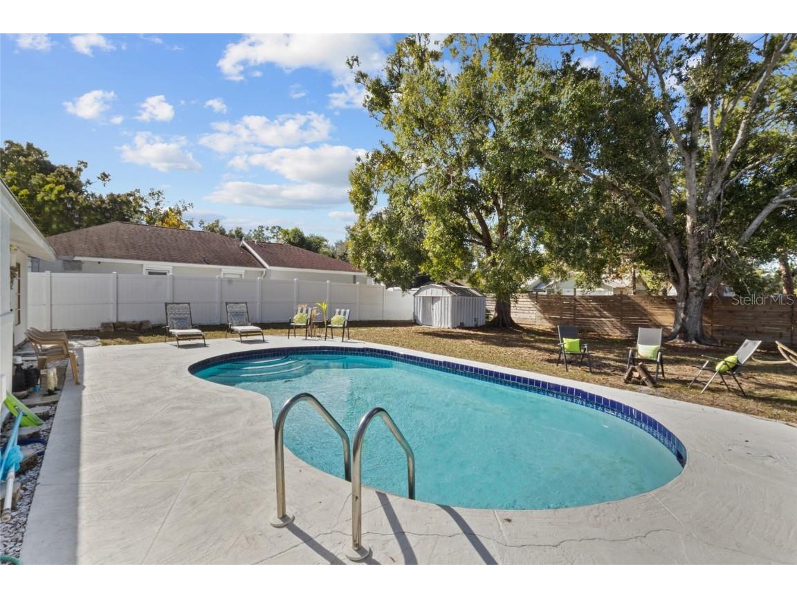 4848 Camphor Avenue Sarasota FL 34231 A4675711 image24