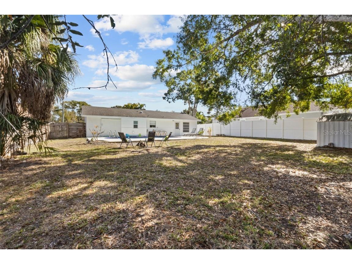 4848 Camphor Avenue Sarasota FL 34231 A4675711 image27