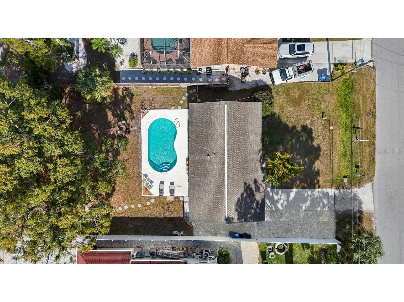 4848 Camphor Avenue Sarasota FL 34231 A4675711 image30